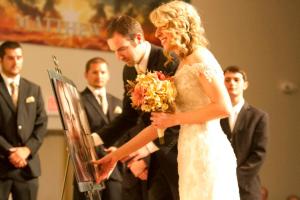 487831_3960444083474_871078724_n